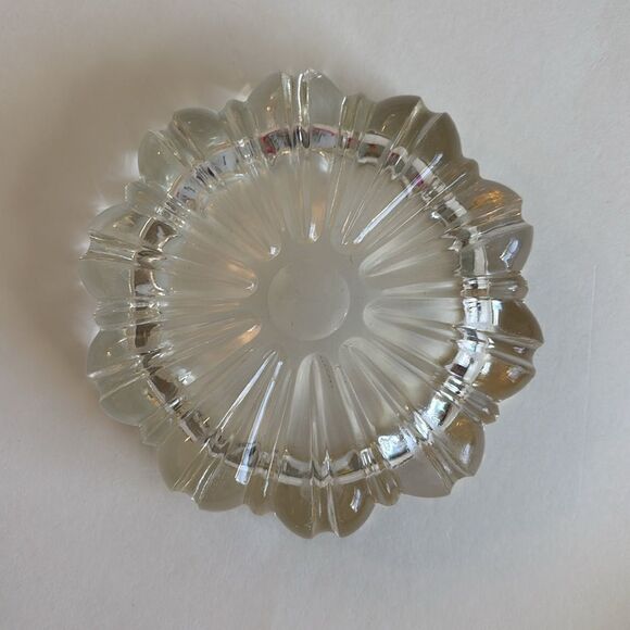 Vintage Hazel Atlas Fluted Clear Glass Round Ashtray 4” - Picture 5 of 7